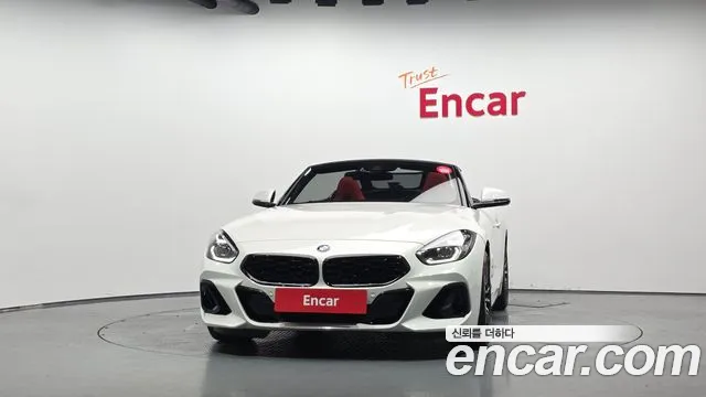 BMW Z4 2024 thumb 8