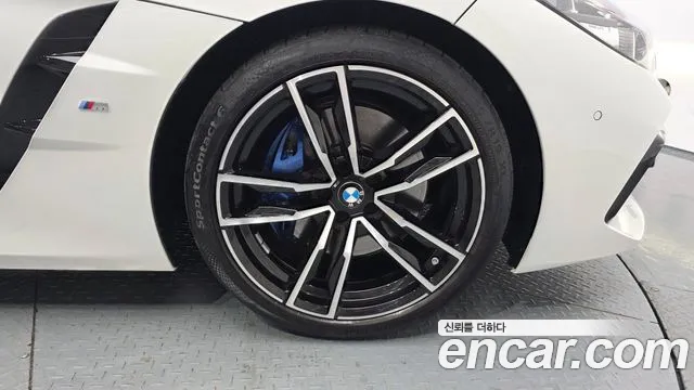 BMW Z4 2024 thumb 7