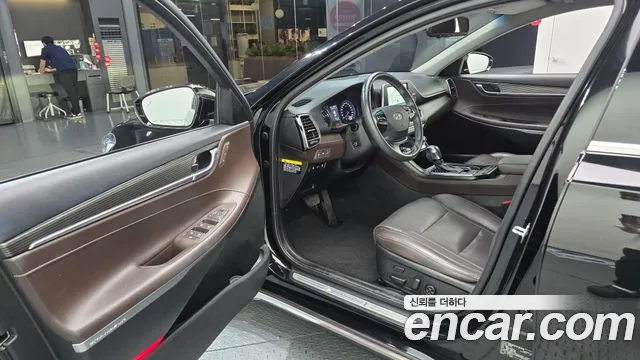 Hyundai Grandeur 2019 thumb 2