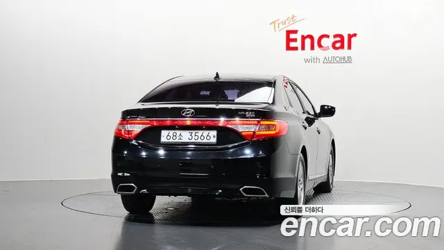 Hyundai Grandeur 2015 thumb 2