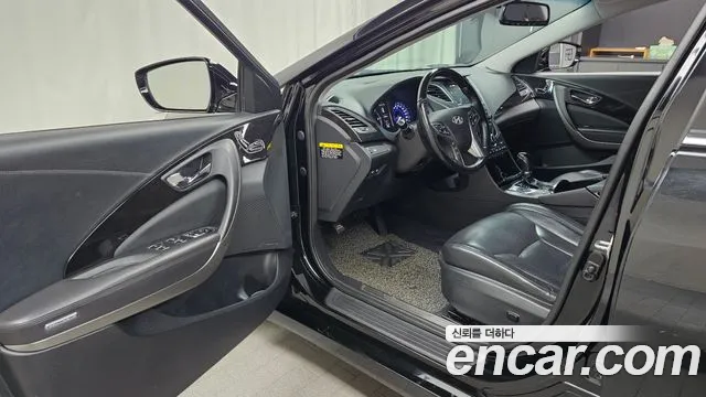 Hyundai Grandeur 2015 thumb 12