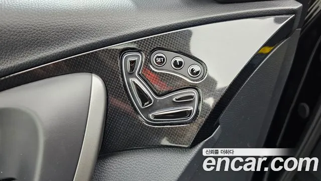 Hyundai Grandeur 2016 thumb 6