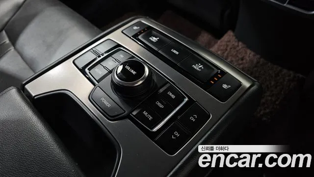 Hyundai Genesis 2015 thumb 11