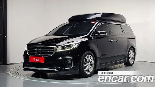 Kia Carnival 2018 thumb 5