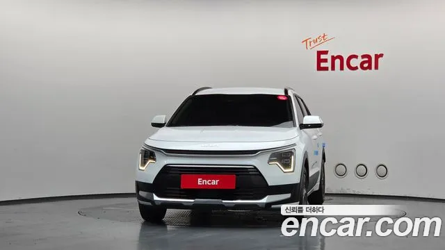 Kia Niro 2025 thumb 4