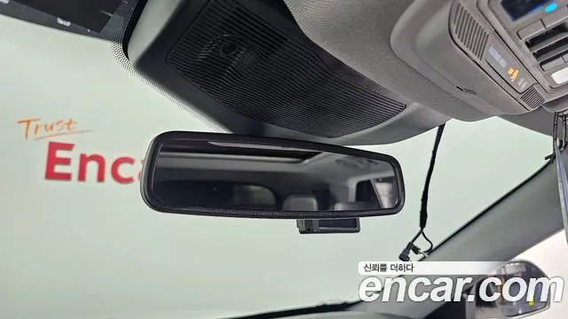 Ford Explorer 2022 thumb 12