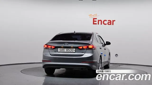 Hyundai AD 2017 thumb 4