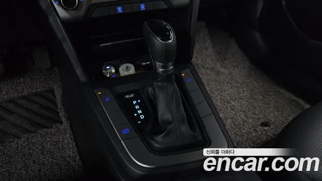 Hyundai AD 2017 thumb 10
