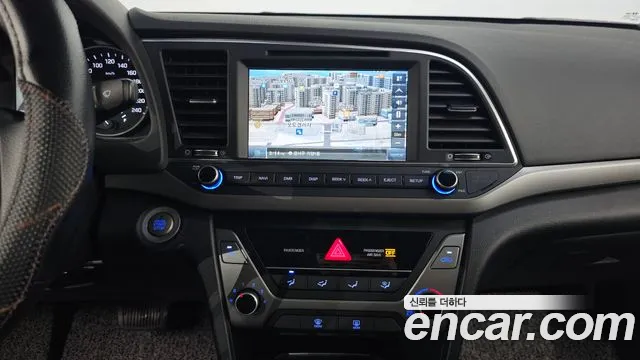 Hyundai AD 2017 thumb 12