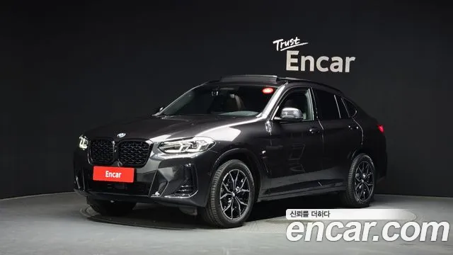 BMW X4 2023 thumb 3