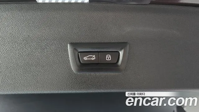 BMW X4 2023 thumb 9