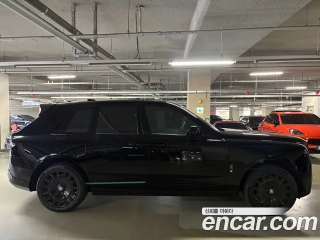 Rolls-Royce Cullinan 2019 thumb 5