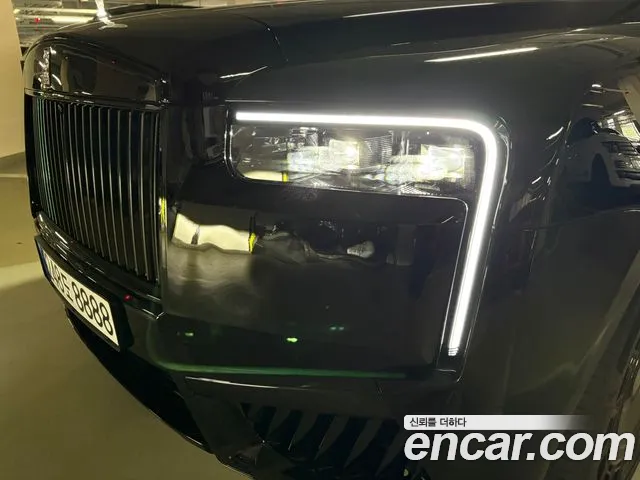 Rolls-Royce Cullinan 2019 thumb 3