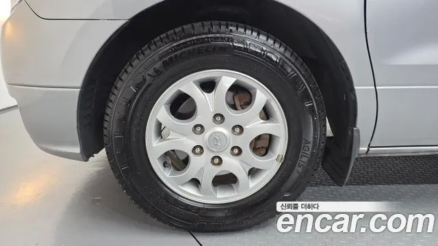 Hyundai Starex 2012 thumb 12