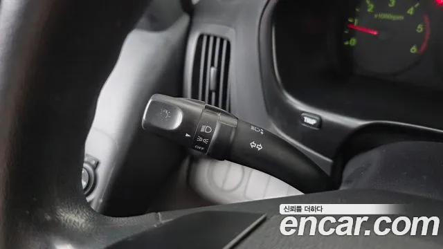 Hyundai Starex 2012 thumb 4