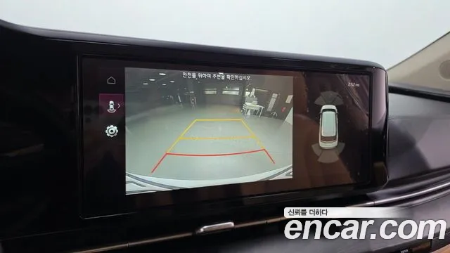 Kia Carnival 2021 thumb 11