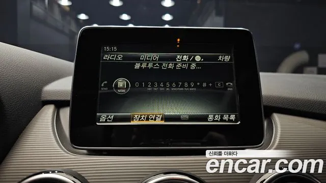 Mercedes-Benz B-Class 2015 thumb 2