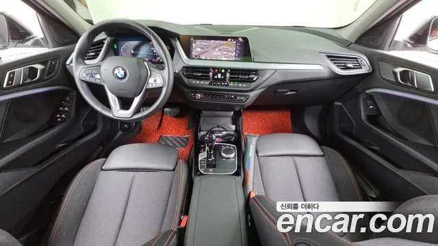 BMW 1 серии 2021 thumb 2