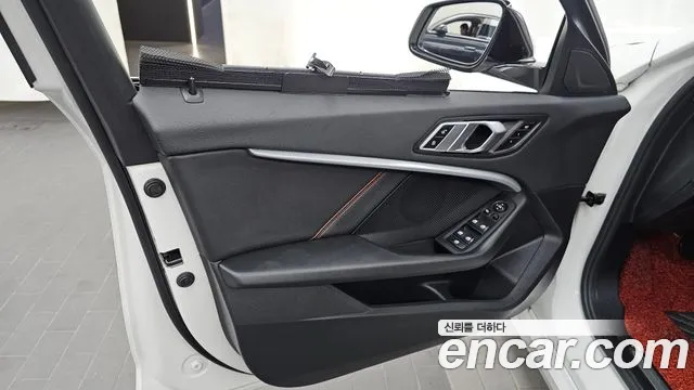 BMW 1 серии 2021 thumb 8