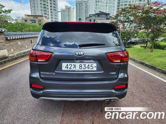 Kia Sorento 2018 thumb 4