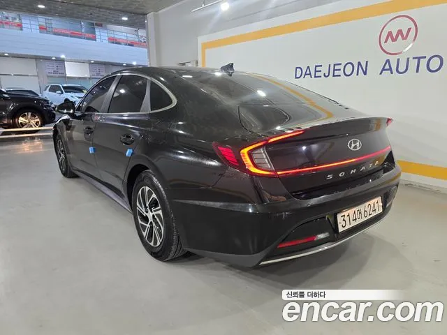 Hyundai Sonata 2021 thumb 9