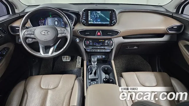 Hyundai Santa Fe 2018 thumb 3