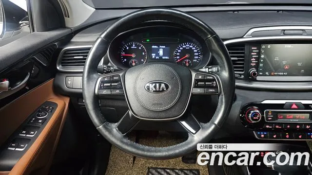 Kia Sorento 2017 thumb 12