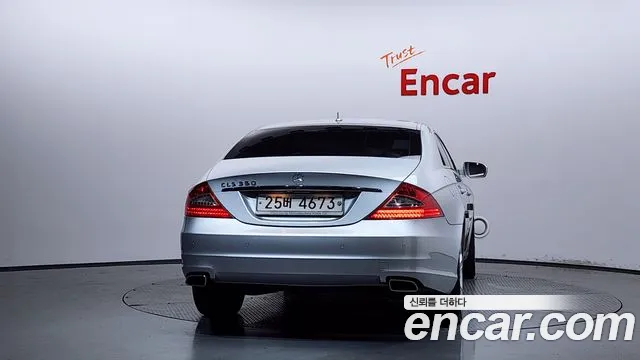 Mercedes-Benz CLS-Class 2009 thumb 4