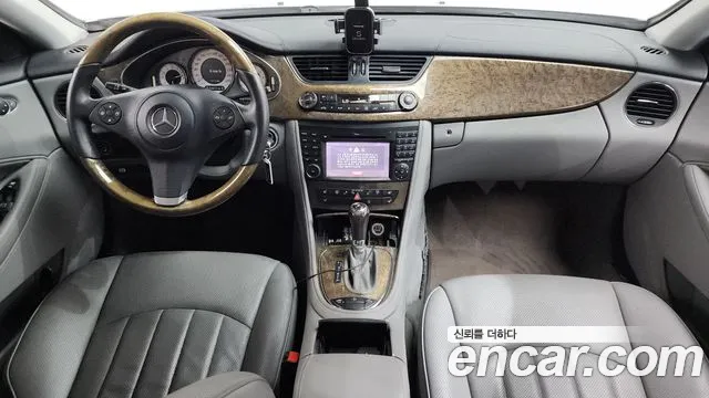 Mercedes-Benz CLS-Class 2009 thumb 5