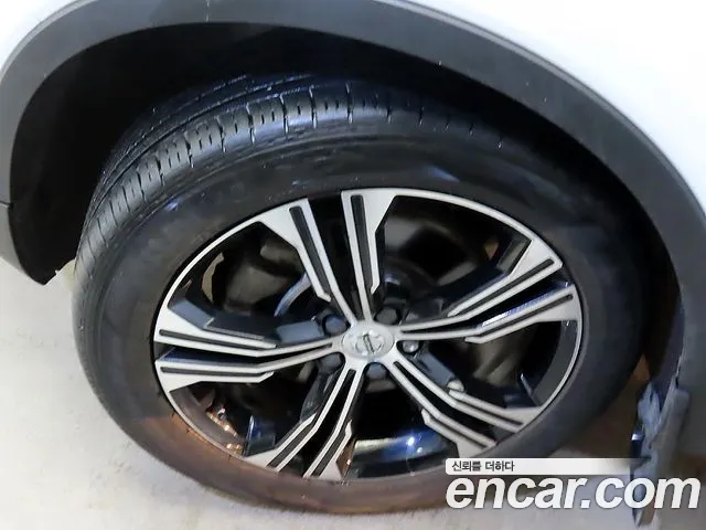 Volvo XC40 2022 thumb 7