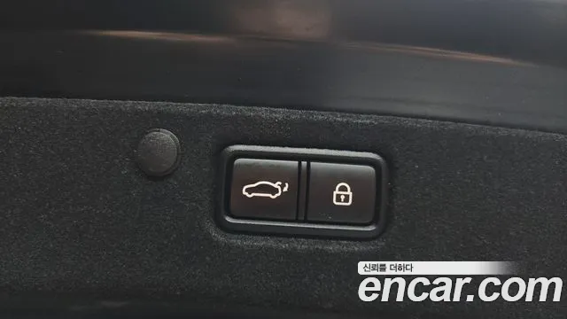 Hyundai Grandeur 2018 thumb 2