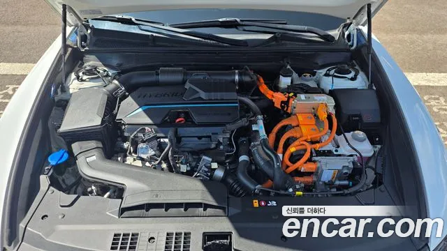 Hyundai Grandeur Hybrid 2023 thumb 9