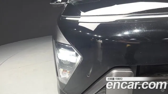 Hyundai Kona 2023 thumb 9