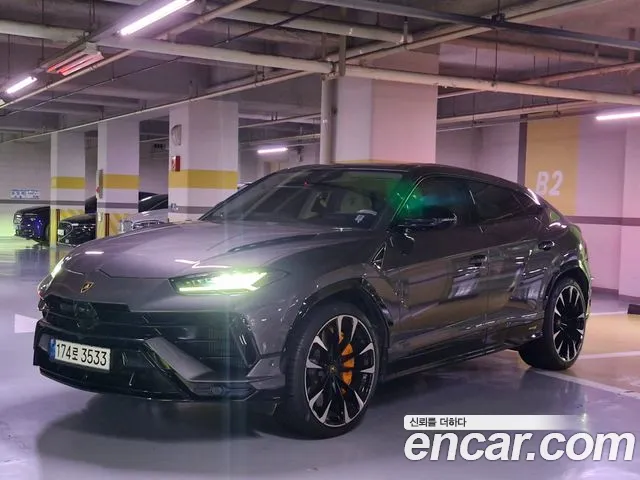 Lamborghini Urus 2024 thumb 3