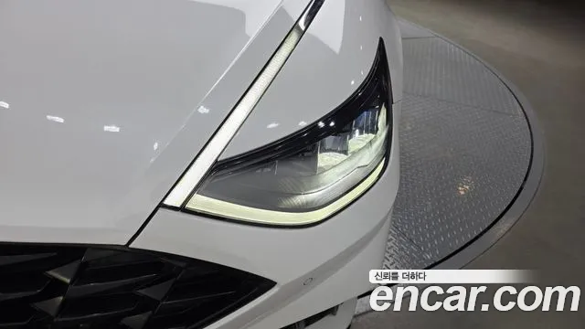 Hyundai Sonata 2022 thumb 2