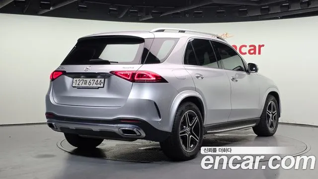 Mercedes-Benz E-Класс 2019 thumb 12