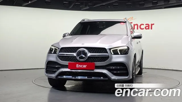 Mercedes-Benz E-Класс 2019 thumb 8
