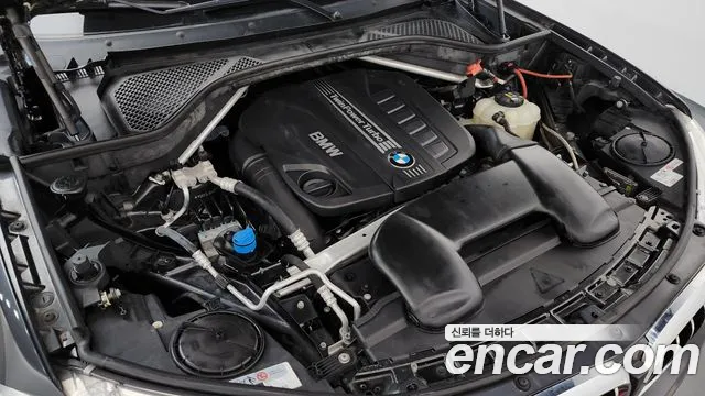 BMW X5 2016 thumb 6