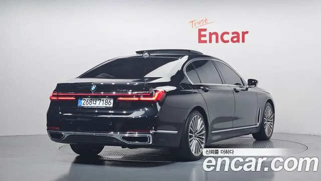 BMW 7 серии 2020 thumb 8