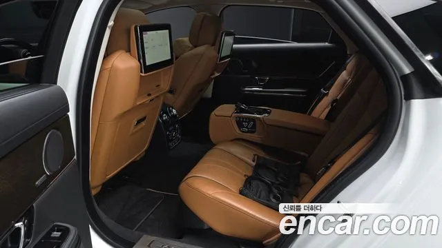 Jaguar XJ 2019 thumb 7