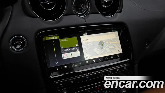 Jaguar XJ 2019 thumb 4
