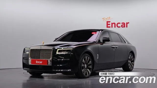 Rolls-Royce Ghost 2023 thumb 12