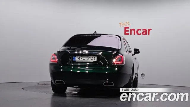 Rolls-Royce Ghost 2023 thumb 7