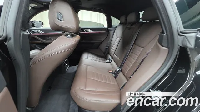 BMW 4 серии 2026 thumb 2