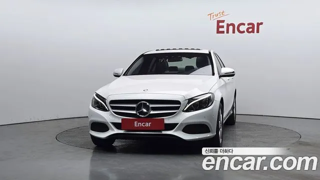 Mercedes-Benz C-Class 2015 thumb 3