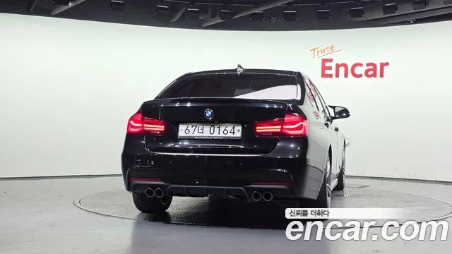 BMW 3 серии 2018 thumb 7