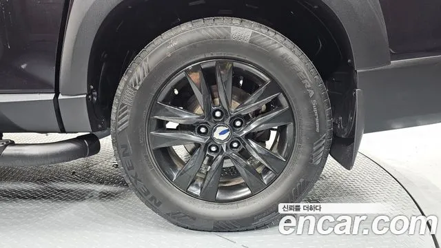 KGM Rexton 2021 thumb 12