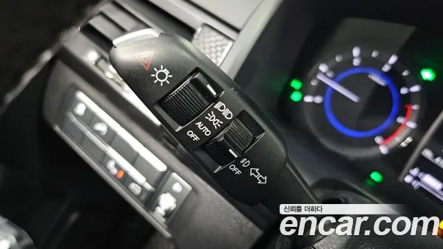 KGM Rexton 2021 thumb 9