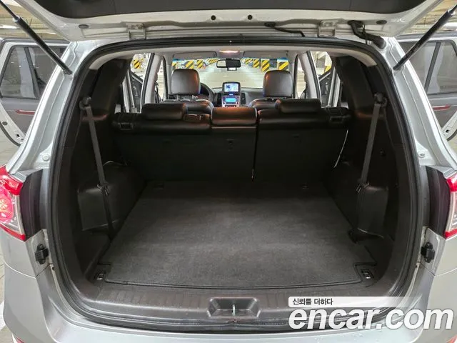 Hyundai Санта Фе 2010 thumb 6