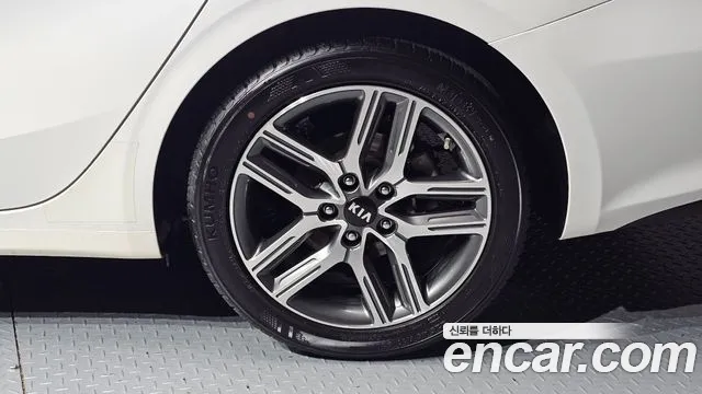 Kia K3 2018 thumb 9